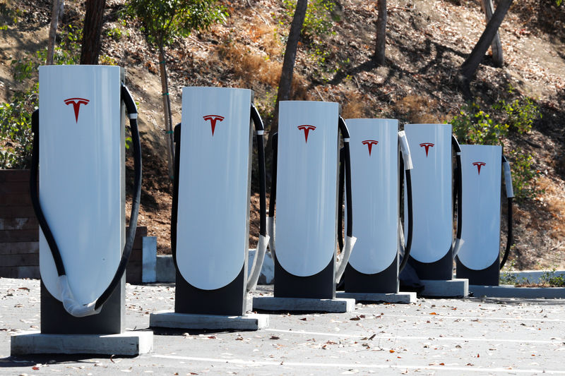 Tesla: 'Le Cybertruck sera suffisamment étanche pour brièvement servir de bateau' selon Elon Musk