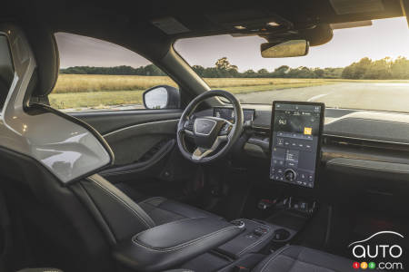L'habitacle de Ford Mustang Mach-E Rallye